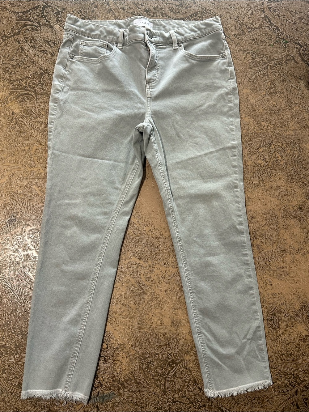 LOFT Light Gray Cropped Ankle Jeans with Frayed Hem